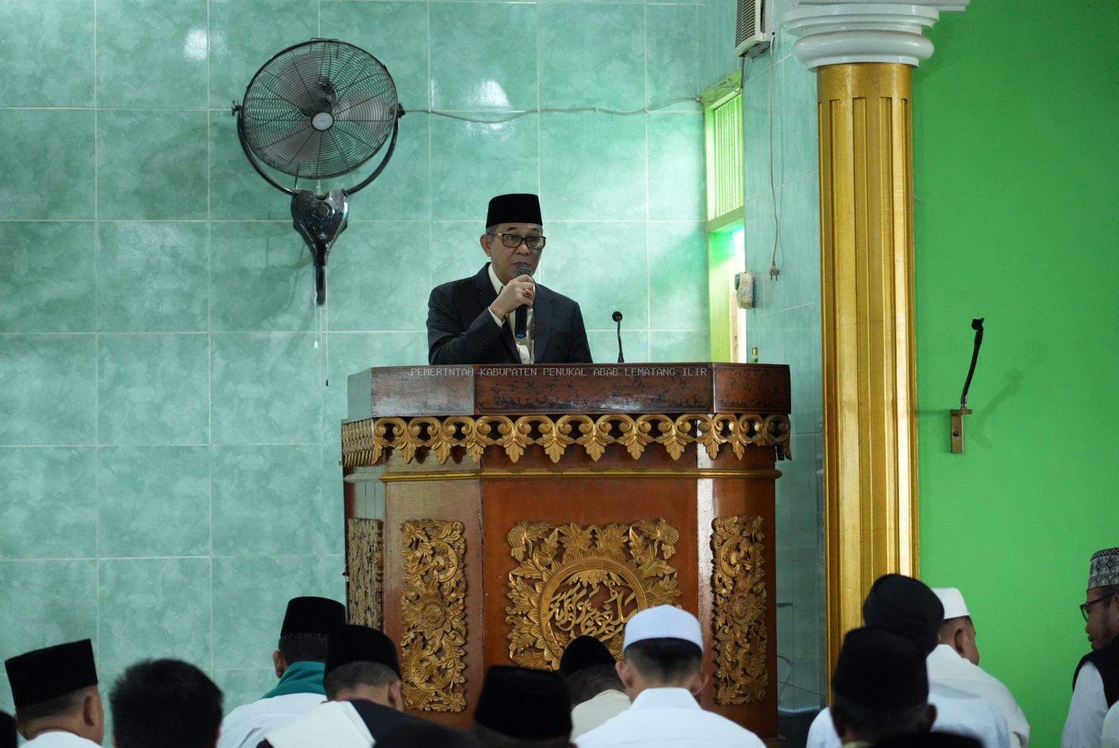Sholat Idul Fitri Bersama Bupati Pali Ir.H.Heri Amalindo M.M Dan Kepala OPD Kabupaten Pali